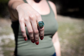 glass ring with cremation ash 4